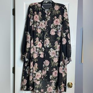 SHEIN MULVARI PLUS 4X MOCK NECK FLORAL HOGH LOW BLOUSE
